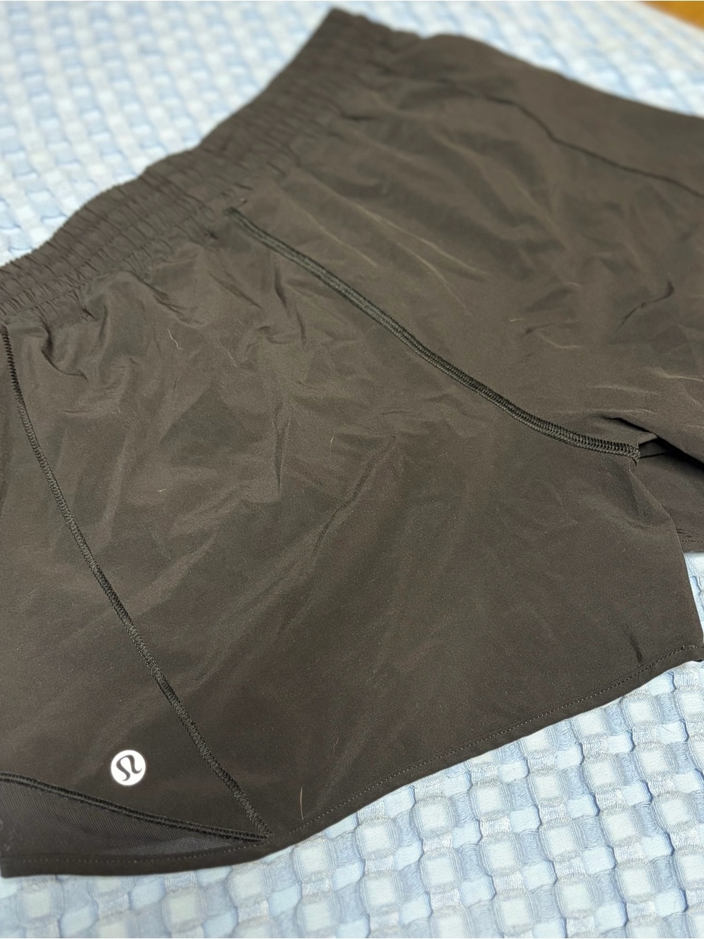 Lululemon Hottie Hot Athletic Shorts